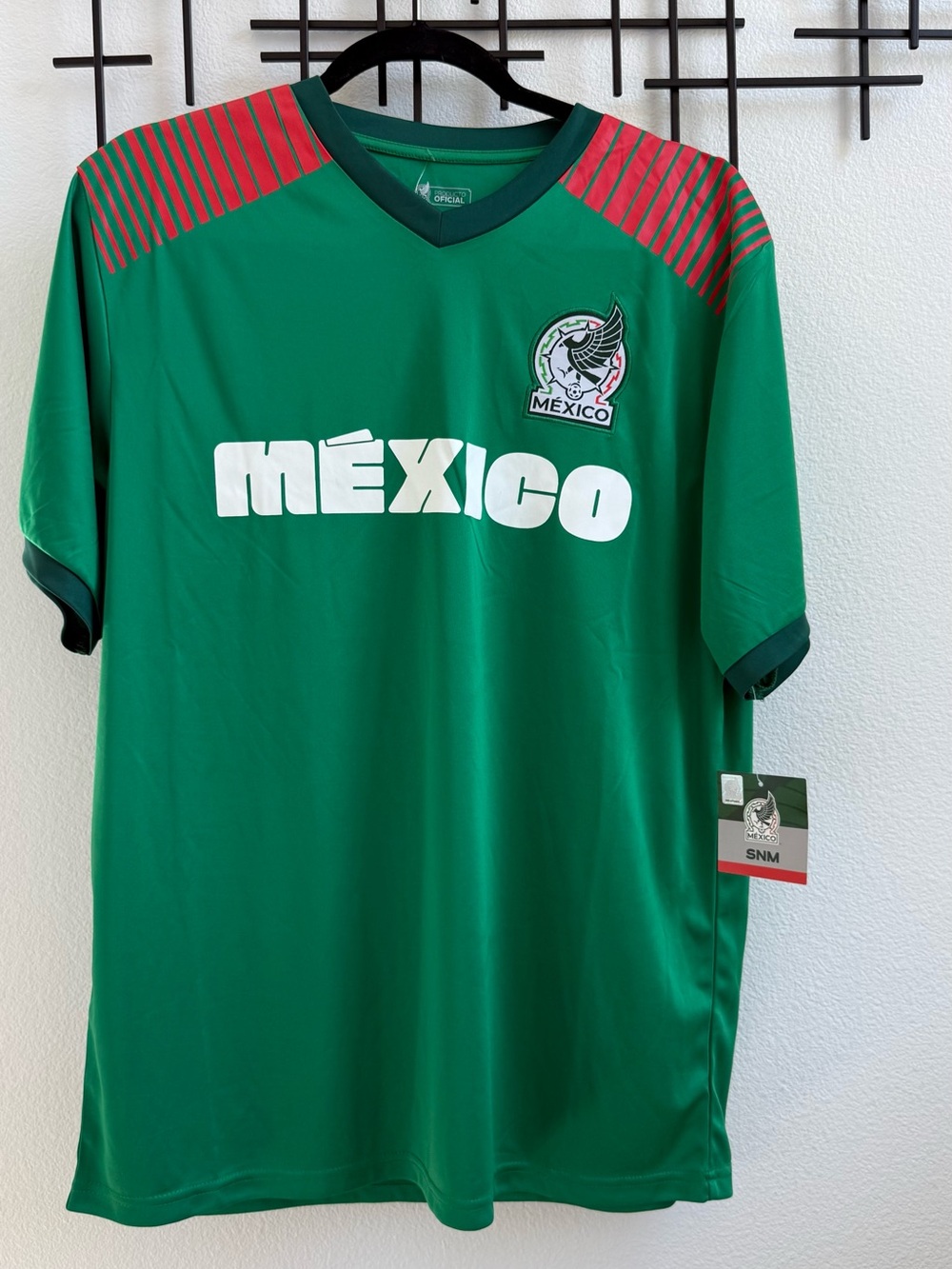 Mexico Soccer Jersey Men’s Large NWT Official Fan Shirt World Cup Supporter Tee